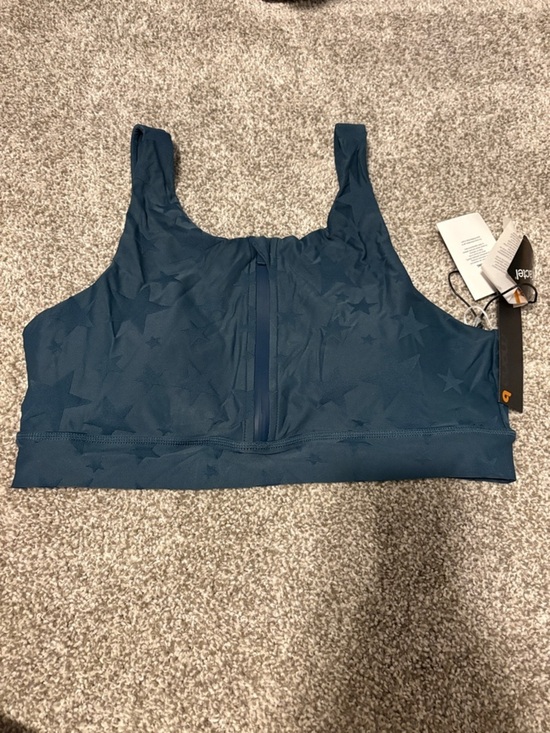 Mono B Other - NWT Mono B Seeing Stars Zip Front Sports Bra